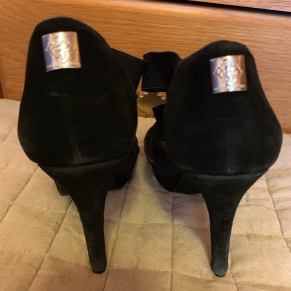Strappy black heels size 8 - Picture 3 of 3